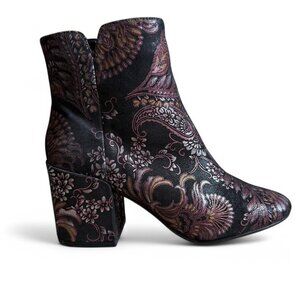 ALDO Women's Black and Purple Boots